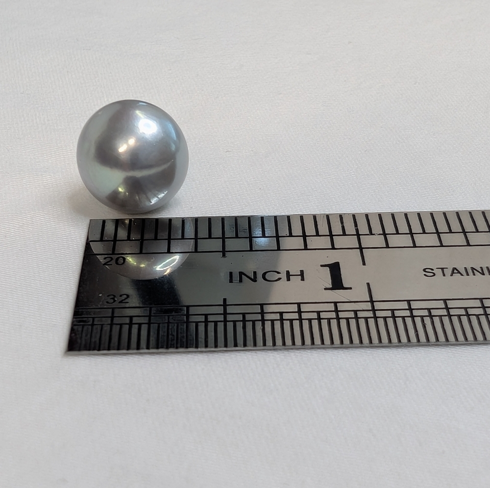 Vintage Genuine Pearl Chunky Stud Earrings - Picture 10 of 10